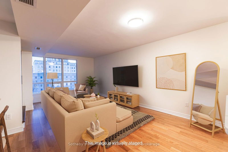 Preview image for 100 Hayden St #901, Toronto