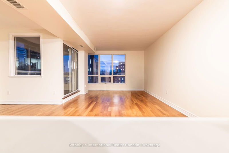 Preview image for 100 Hayden St #901, Toronto