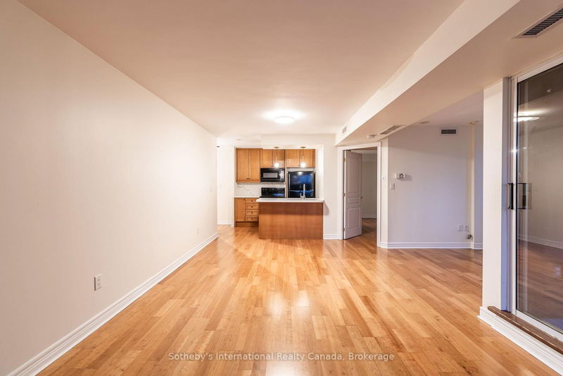 Preview image for 100 Hayden St #901, Toronto