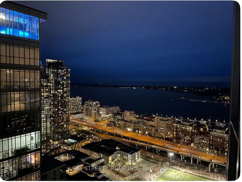 Preview image for 21 Iceboat Terr #4303, Toronto
