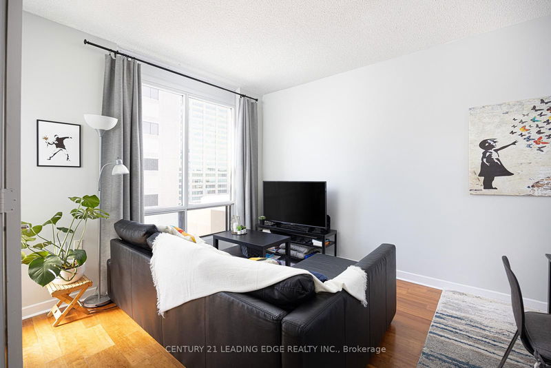 Preview image for 85 Bloor St E #1413, Toronto