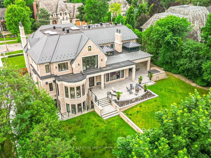 Preview image for 52 Fifeshire Rd, Toronto