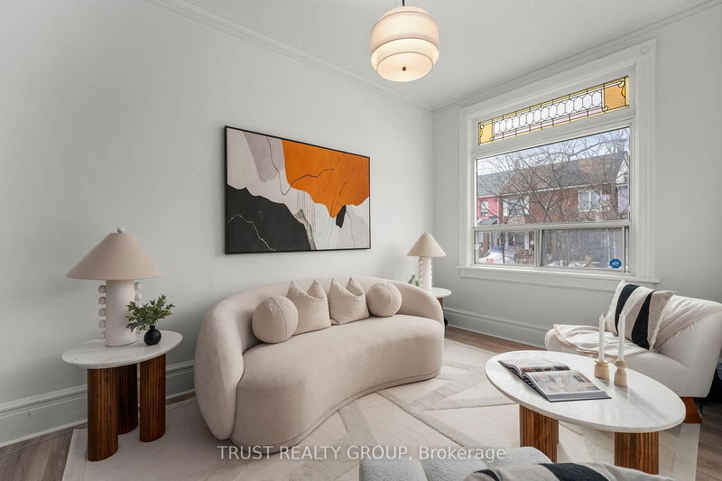 Preview image for 121 Palmerston Ave, Toronto