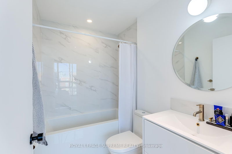 Preview image for 33 Lombard St #1506, Toronto