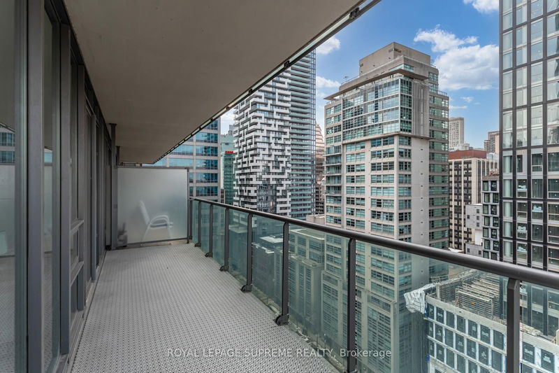 Preview image for 33 Lombard St #1506, Toronto