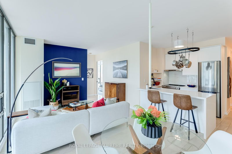 Preview image for 33 Lombard St #1506, Toronto