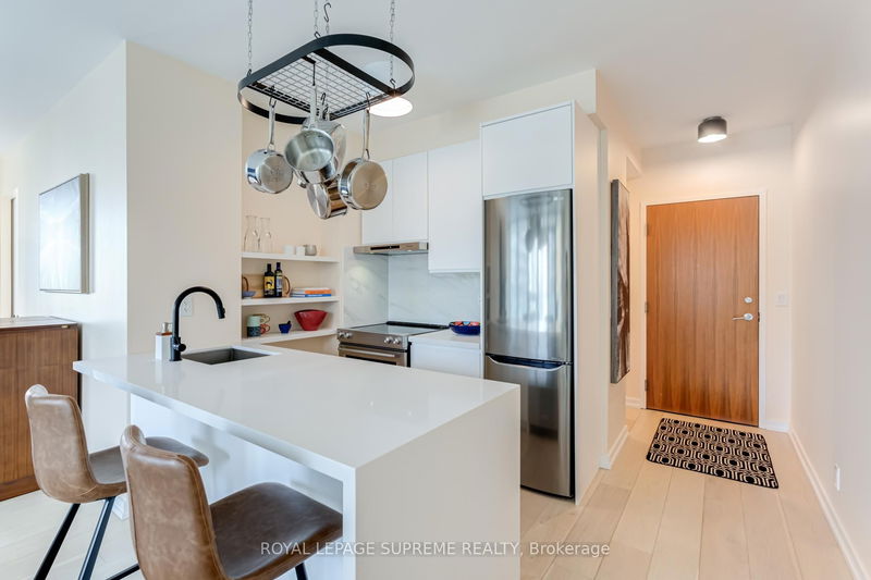 Preview image for 33 Lombard St #1506, Toronto