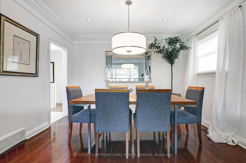 Preview image for 19 Southvale Dr, Toronto