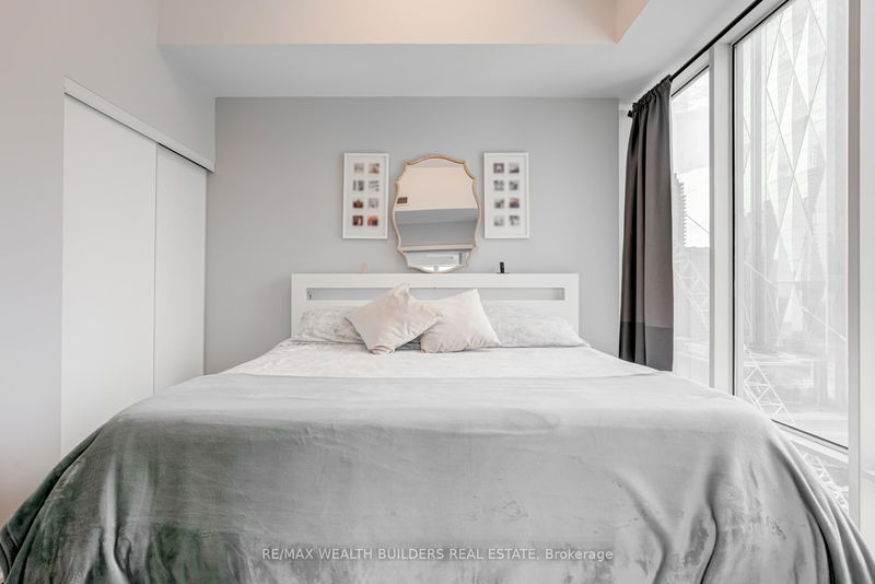Preview image for 8 The Esplanade N/A #2105, Toronto