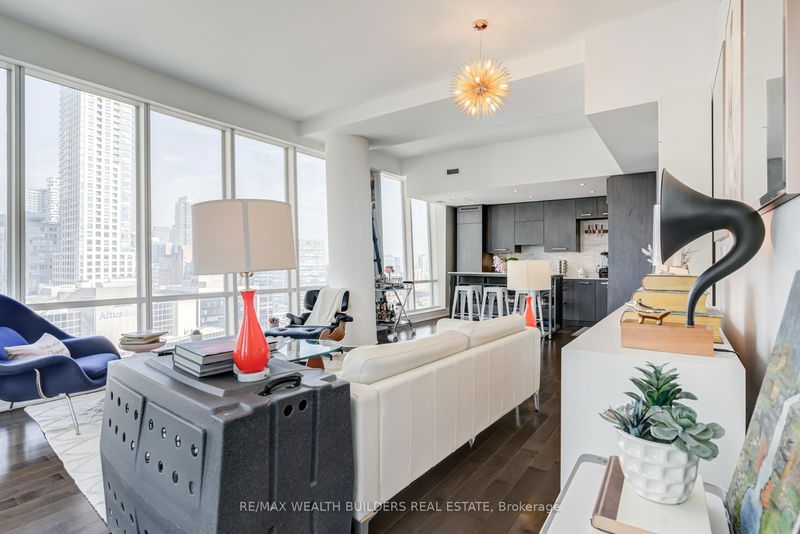 Preview image for 8 The Esplanade N/A #2105, Toronto