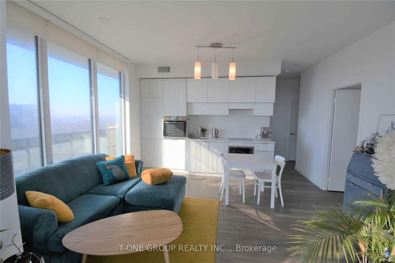 Preview image for 8 EGLINTON Ave E #3602, Toronto