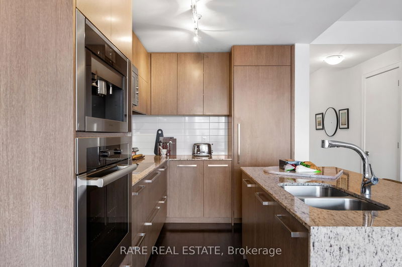 Preview image for 170 Avenue Rd #601, Toronto