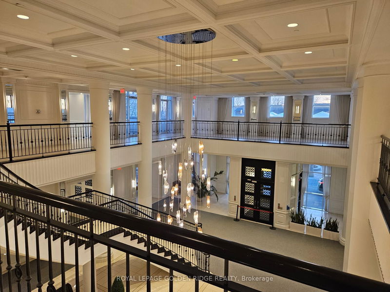 Preview image for 15 Greenview Ave #2003, Toronto