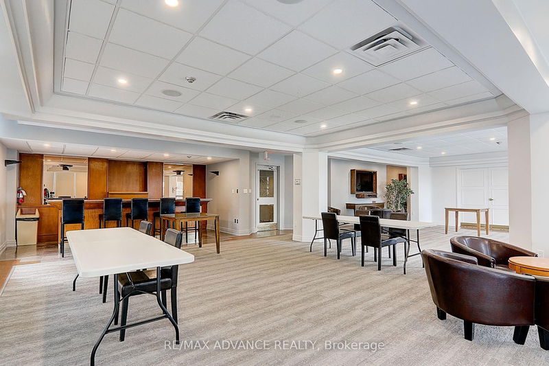 Preview image for 24 Wellesley St W #1611, Toronto