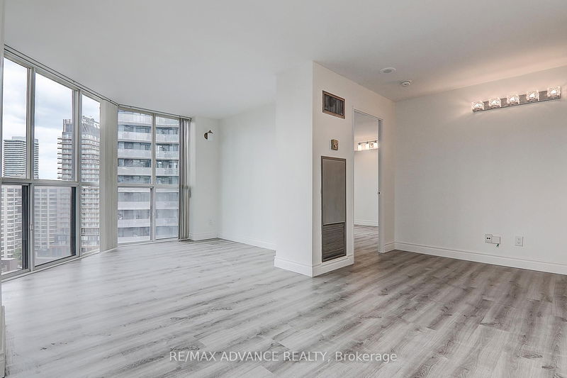 Preview image for 24 Wellesley St W #1611, Toronto