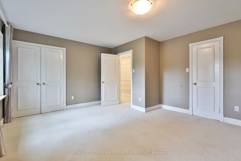 Preview image for 218 Owen Blvd, Toronto