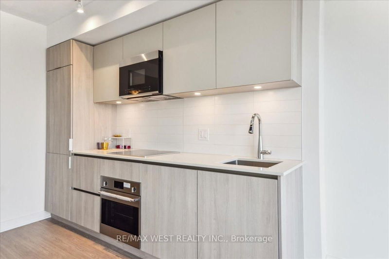 Preview image for 47 Mutual St #906, Toronto