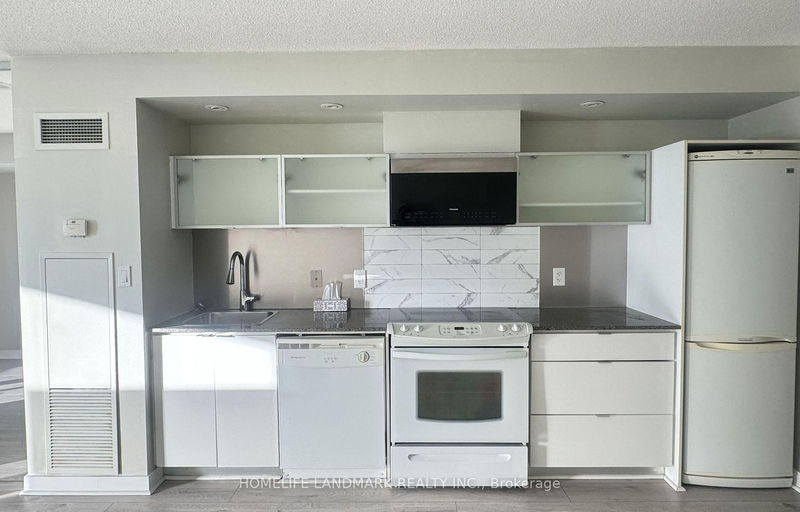 Preview image for 4K Spadina Ave #1126, Toronto