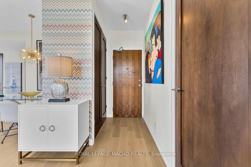 Preview image for 33 Lombard St #4302, Toronto