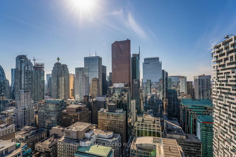 Preview image for 33 Lombard St #4302, Toronto