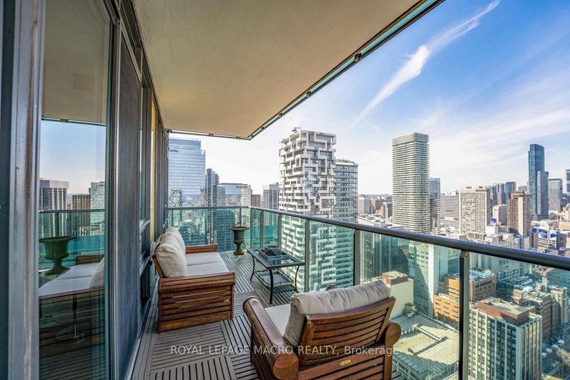 Preview image for 33 Lombard St #4302, Toronto
