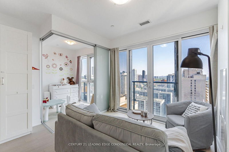 Preview image for 7 Grenville St #2707, Toronto