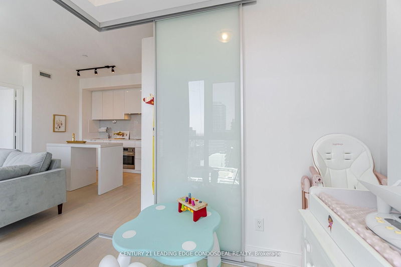 Preview image for 7 Grenville St #2707, Toronto