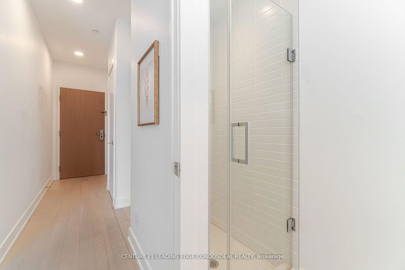 Preview image for 7 Grenville St #2707, Toronto