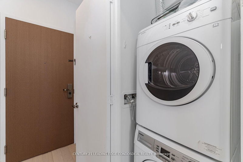 Preview image for 7 Grenville St #2707, Toronto