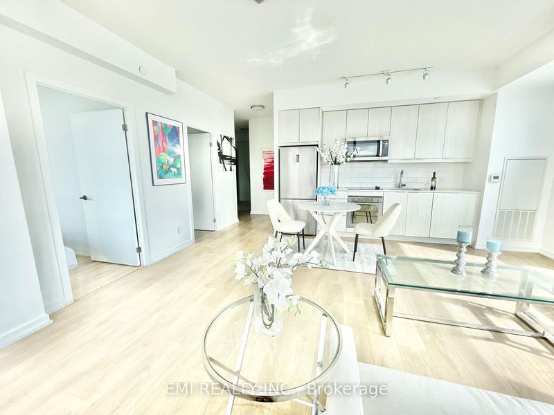 Preview image for 36 Forest Manor Rd #405, Toronto