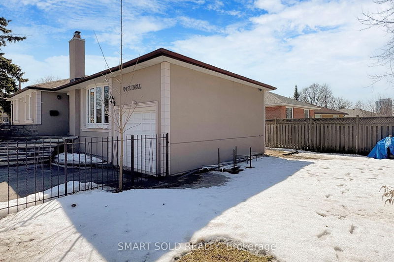 Preview image for 50 Slidell Cres, Toronto