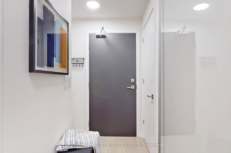 Preview image for 840 St Clair Ave W #612, Toronto