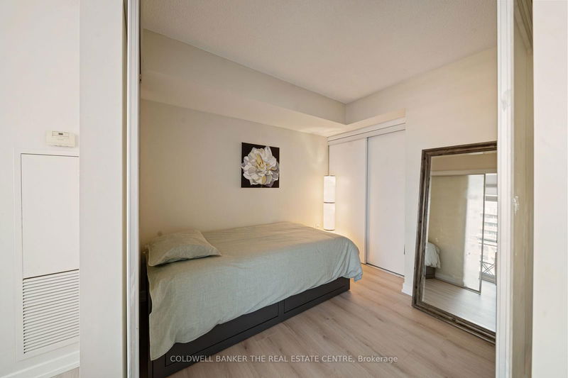 Preview image for 8 Telegram Mews #1207, Toronto