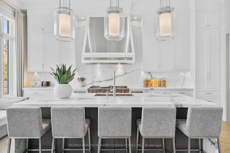 Preview image for 6 Stubbs Dr, Toronto