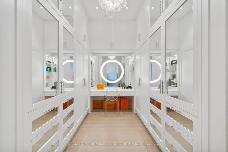 Preview image for 6 Stubbs Dr, Toronto