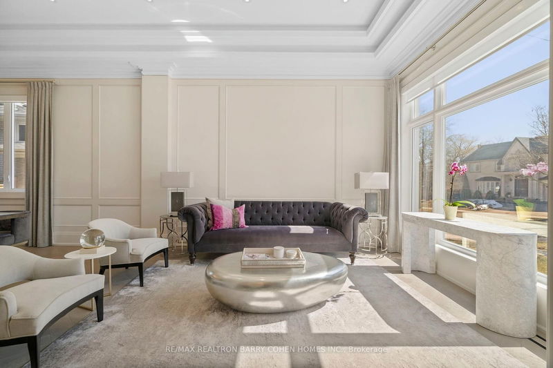 Preview image for 6 Stubbs Dr, Toronto
