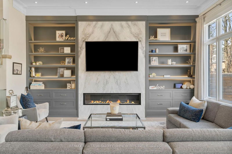 Preview image for 6 Stubbs Dr, Toronto