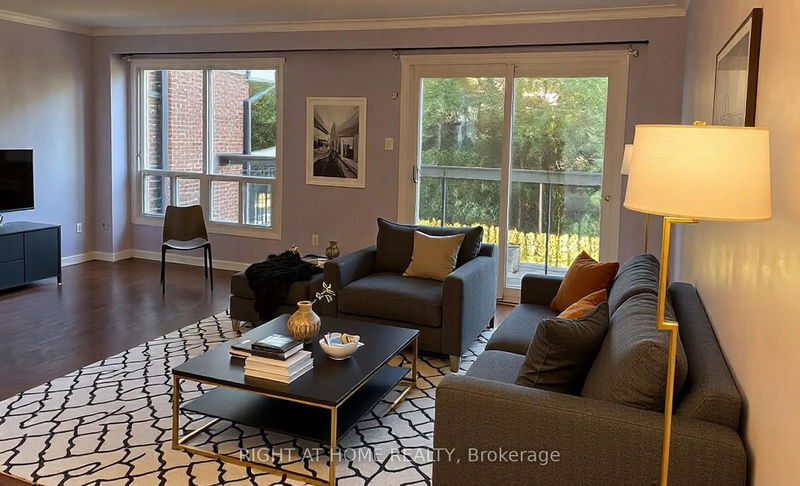 Preview image for 104 Farm Greenway N/A, Toronto