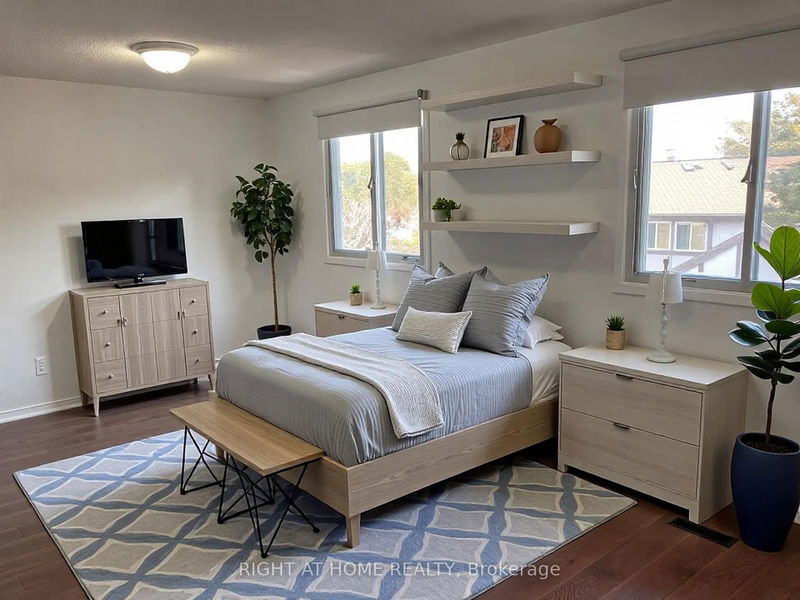 Preview image for 104 Farm Greenway N/A, Toronto