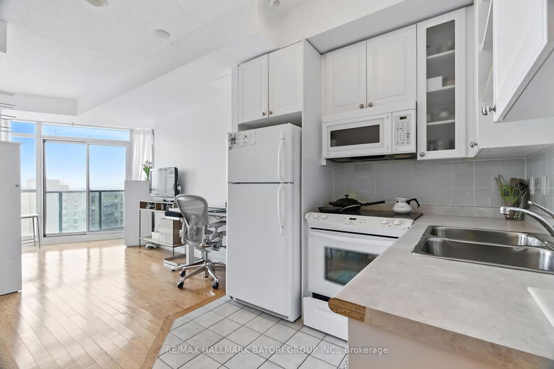 Preview image for 600 Fleet St #1106, Toronto