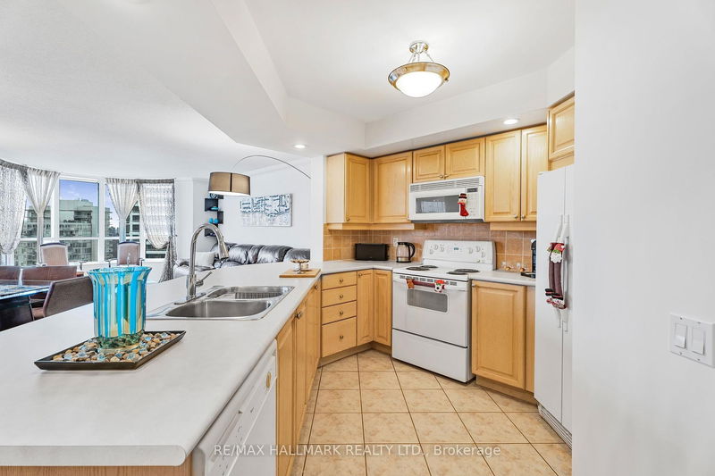Preview image for 5 Northtown Way #1413, Toronto