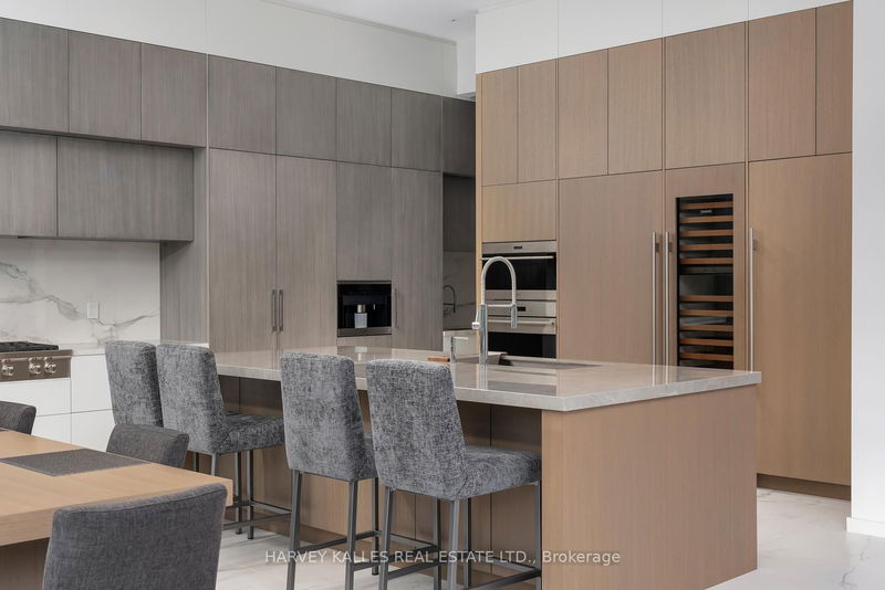 Preview image for 474 Russell Hill Rd, Toronto