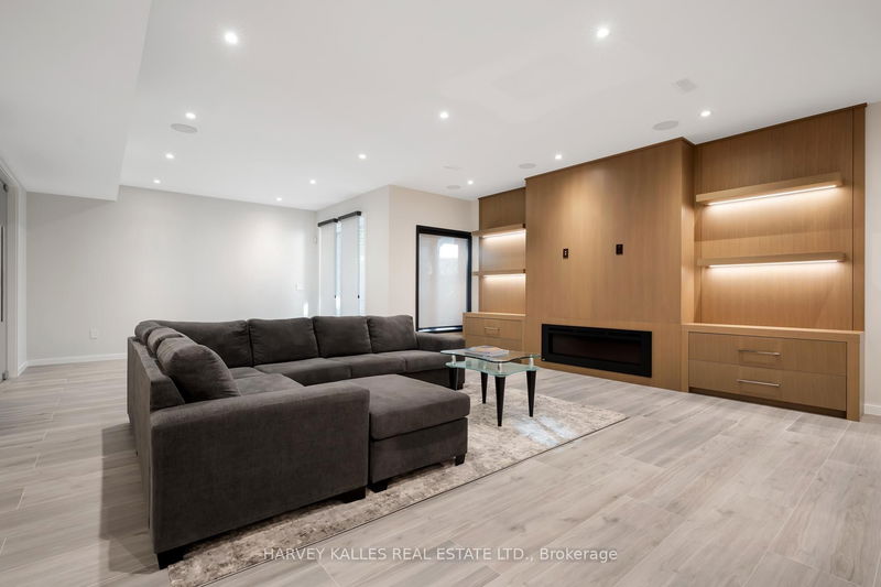 Preview image for 474 Russell Hill Rd, Toronto