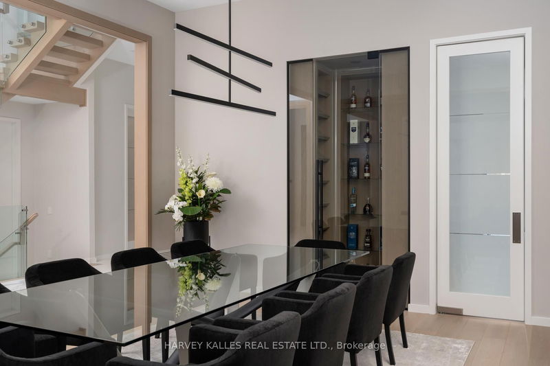 Preview image for 474 Russell Hill Rd, Toronto