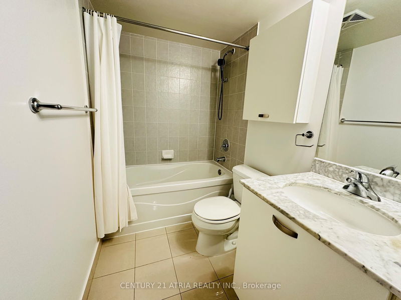 Preview image for 37 Grosvenor St #710, Toronto