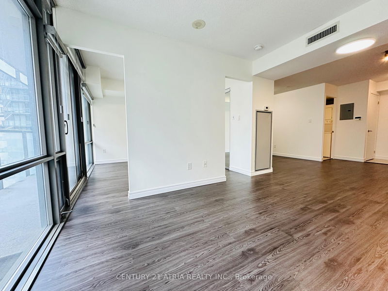 Preview image for 37 Grosvenor St #710, Toronto