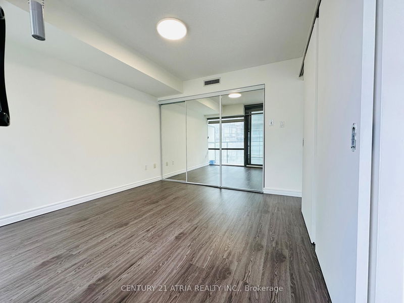 Preview image for 37 Grosvenor St #710, Toronto