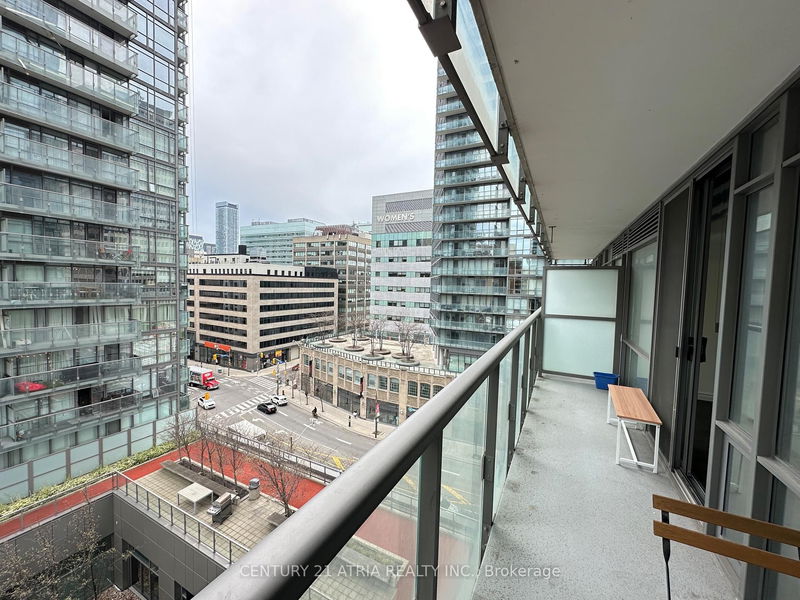 Preview image for 37 Grosvenor St #710, Toronto