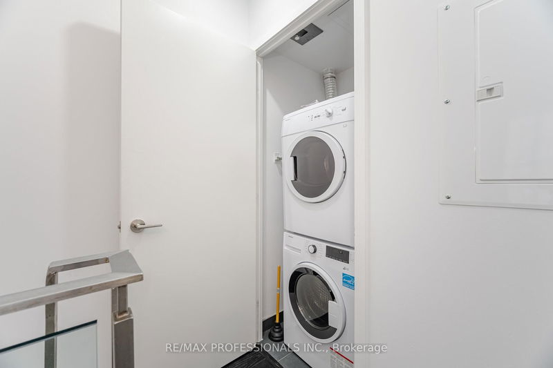Preview image for 1030 King St #103, Toronto