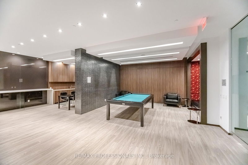 Preview image for 1030 King St #103, Toronto
